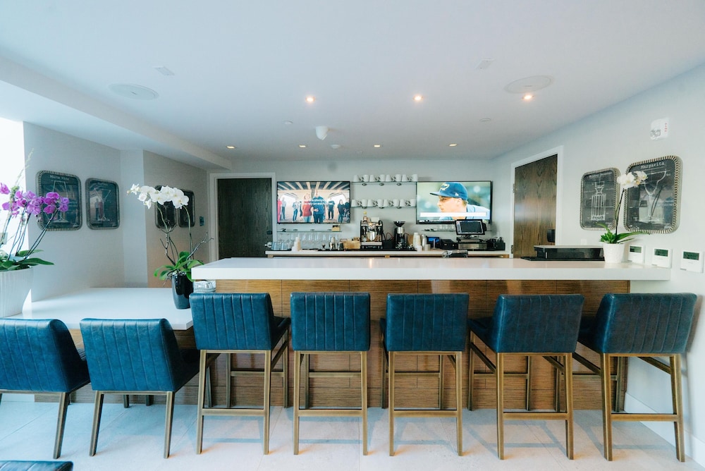 H2O Hermosa Beach Hotel - photo 28