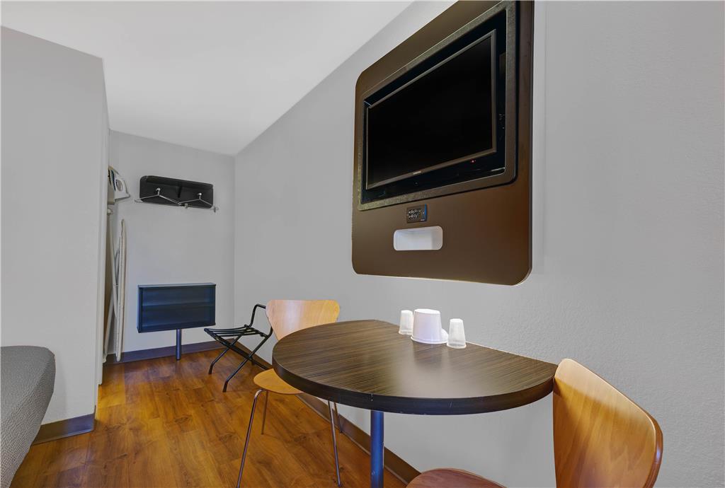 Motel 6 San Jose CA South - photo 19