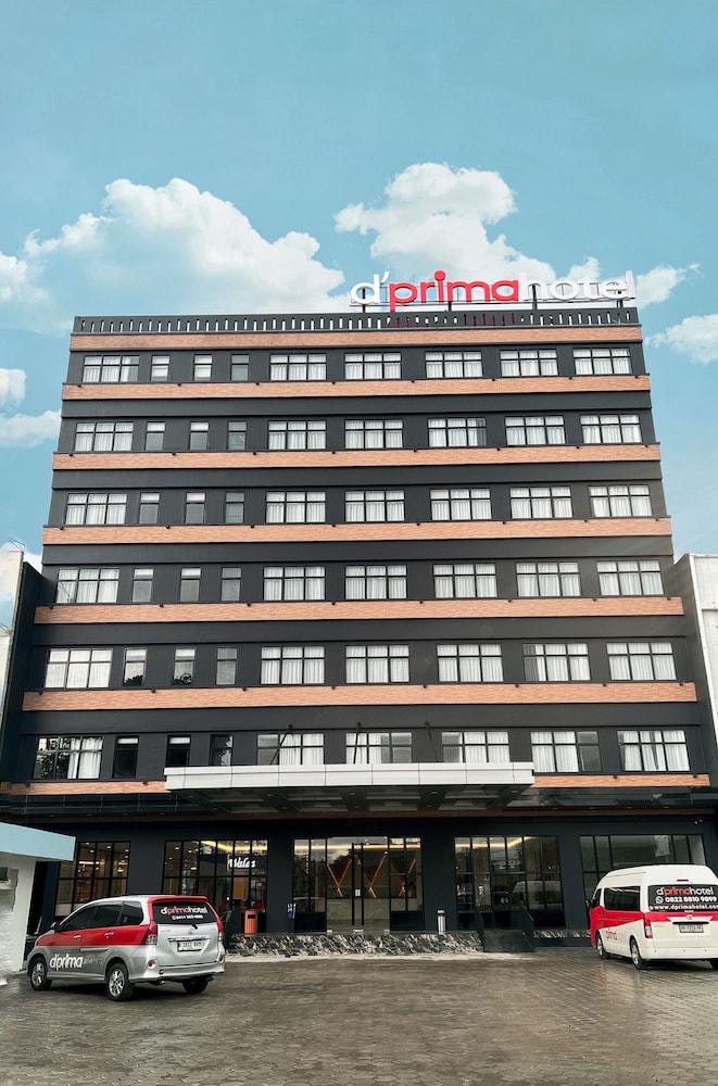 d'primahotel Perintis Makassar — hotel near Sultan Hasanuddin International Airport