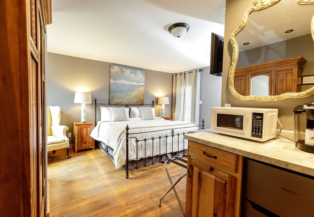 The Inn At Warm Springs - photo 10