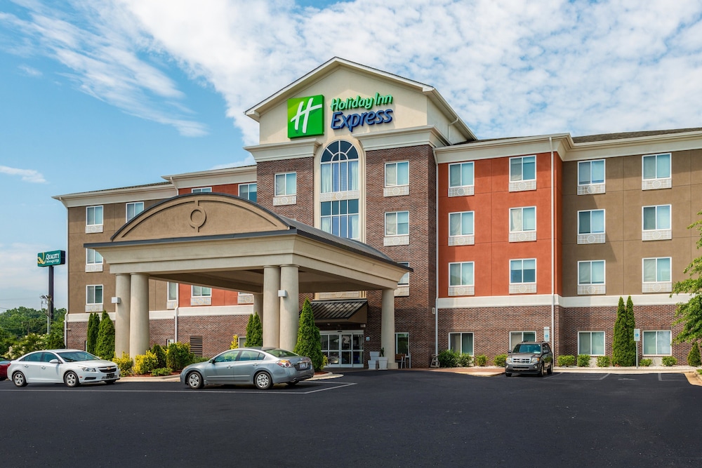 Holiday Inn Express Hotel and Suites Statesville by IHG - photo 43