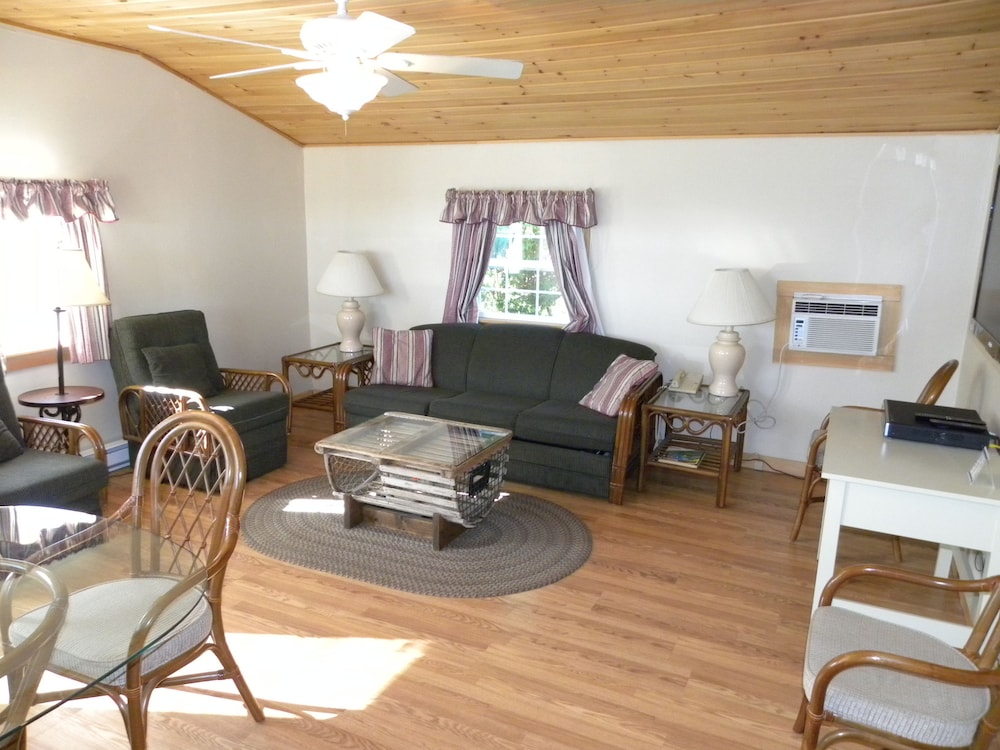 Colonial Gables Oceanfront Village - photo 35
