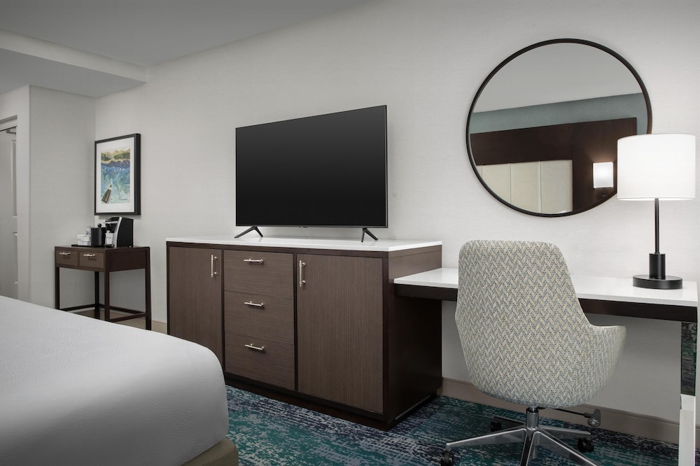 Hilton Garden Inn Portsmouth Downtown - photo 14