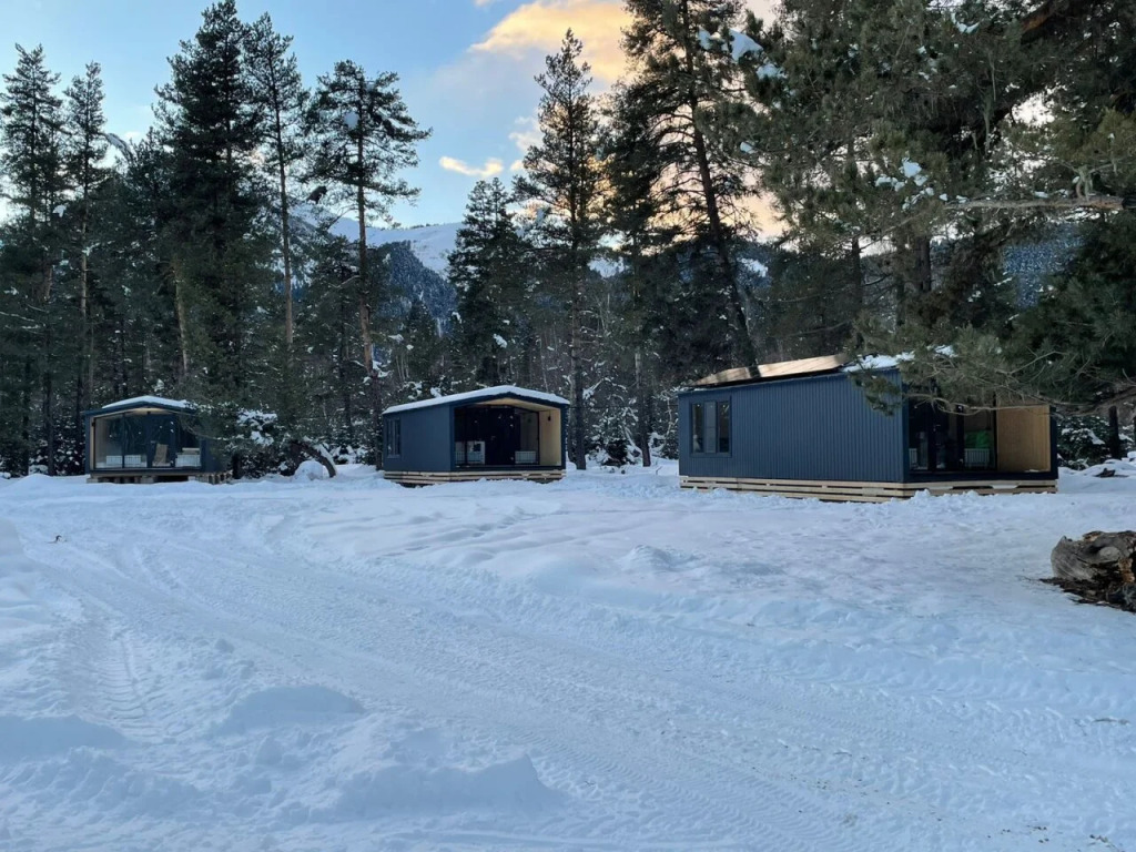 La'Fa Glamp - carbon neutral hotel in Unknown City