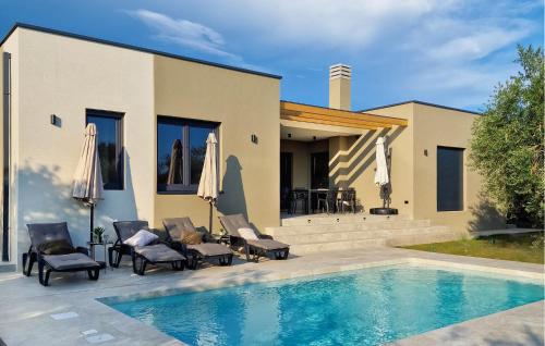 Beautiful Home In Galizana — 4-Star Luxury Hotel in Galizana, Croatia
