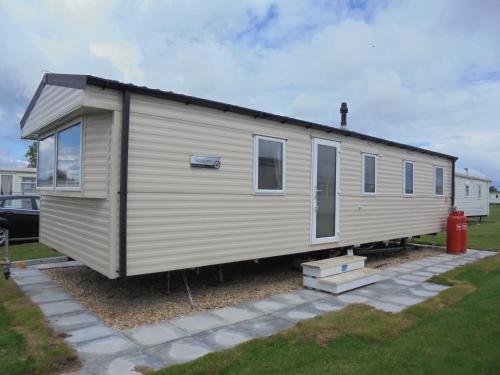 Kingfisher Seasons II 8 Berth Close to site entrance in Ingoldmells, United Kingdom