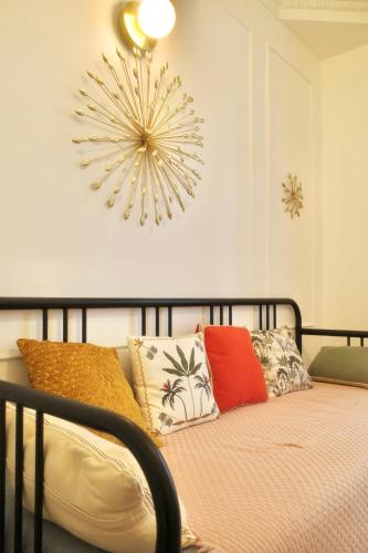 Elegant Apt Sleep 5 in Alasseur Near Eiffel Tower - last minute hotel in Paris