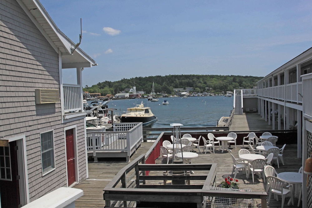Tugboat Inn - photo 87