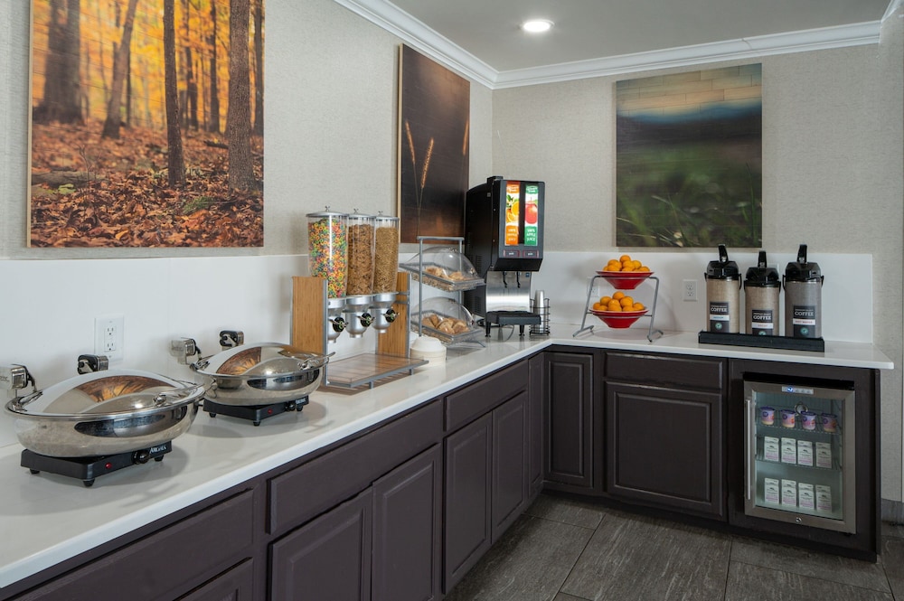 Fairfield Inn & Suites by Marriott Gulfport - photo 35