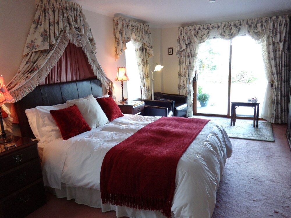 Tigh Na Bruach — 5-Star Luxury Hotel in Inverness, United Kingdom