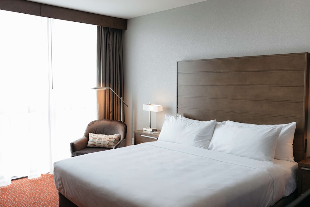 Revel Hotel Des Moines Urbandale Tapestry Collection by Hilton - photo 82