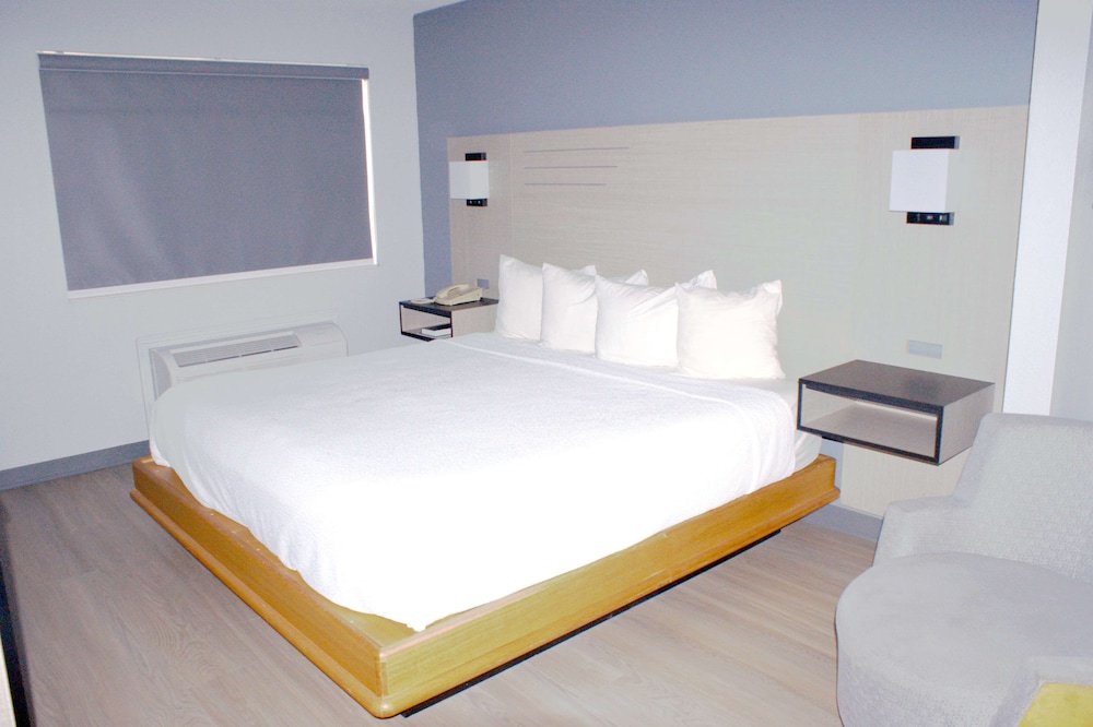 Sonesta Essential Van Buren Fort Smith - photo 13