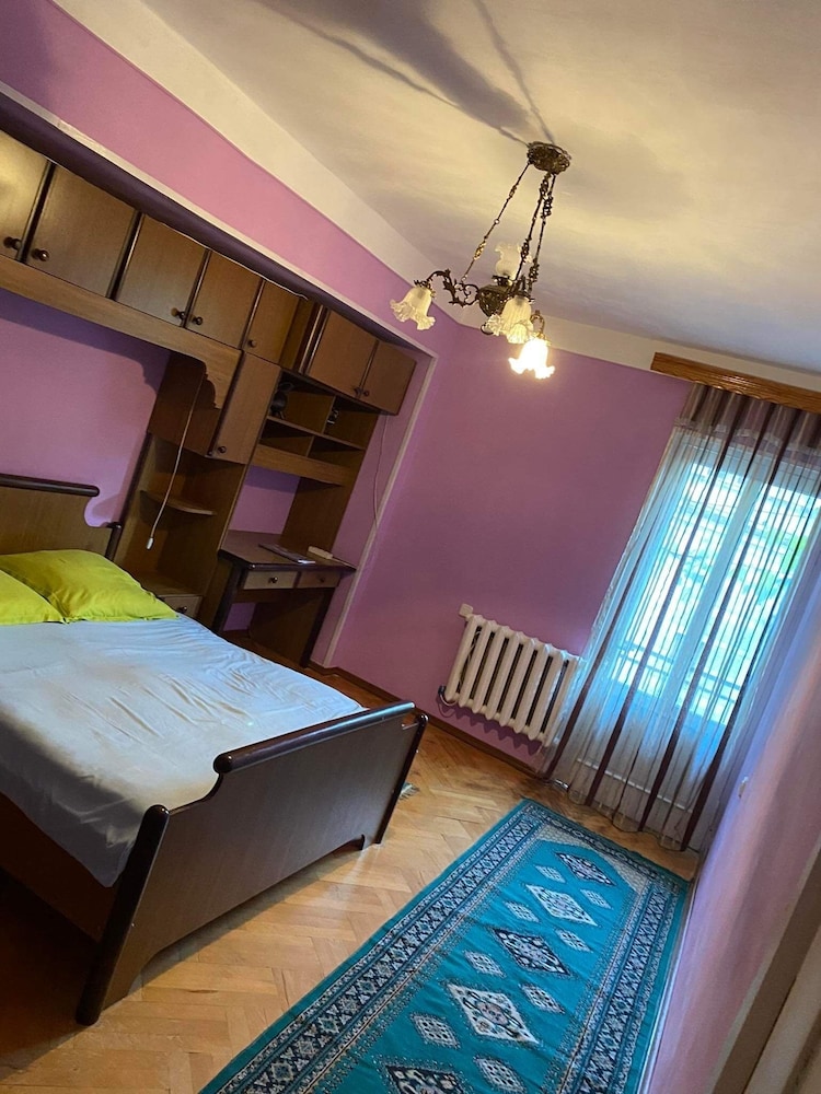 35 Arsena St - last minute hotel in Tbilisi