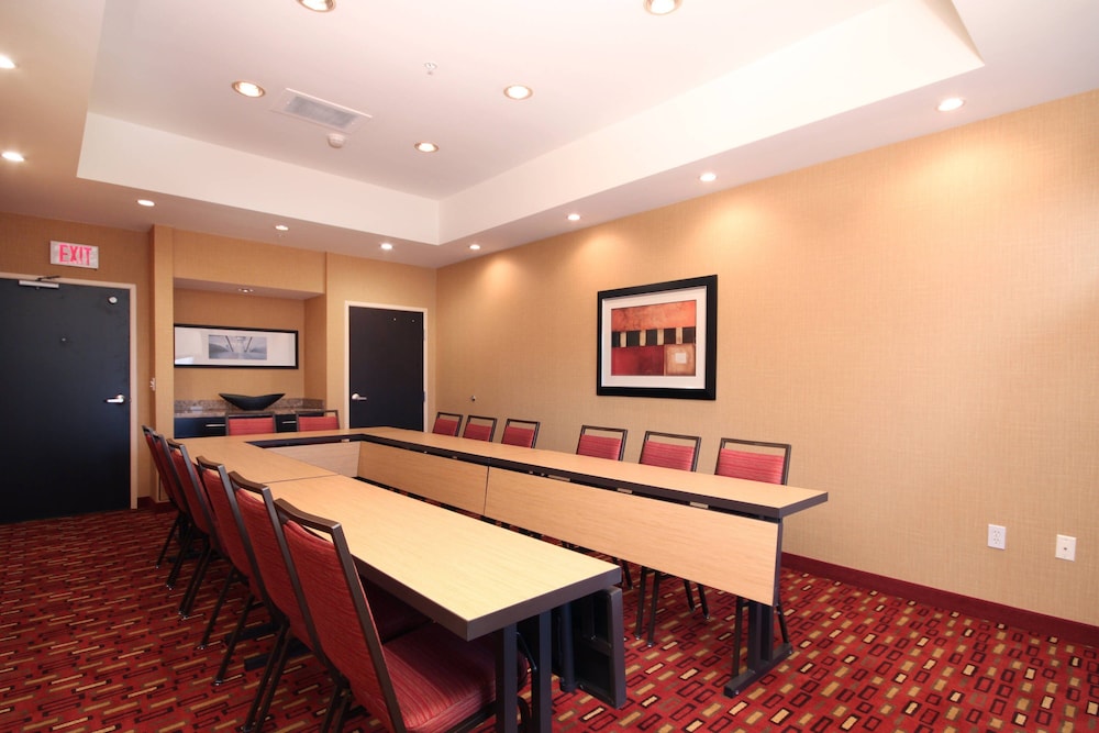 Courtyard By Marriott Dallas Lewisville - photo 36