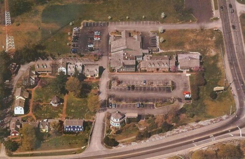 Century Suites Hotel - photo 18