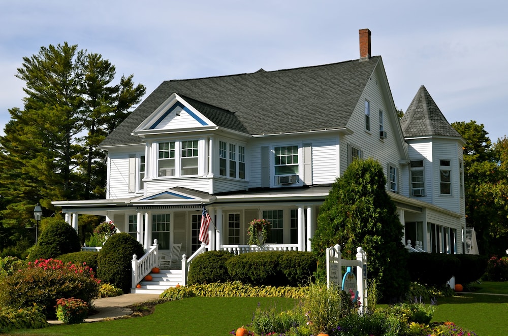 The Victoria Inn — Hampton