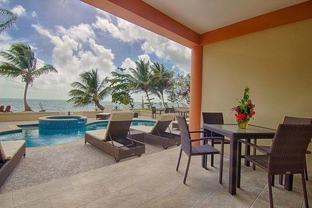 Beaches And Dreams Boutique Hotel in Belize City, Belize