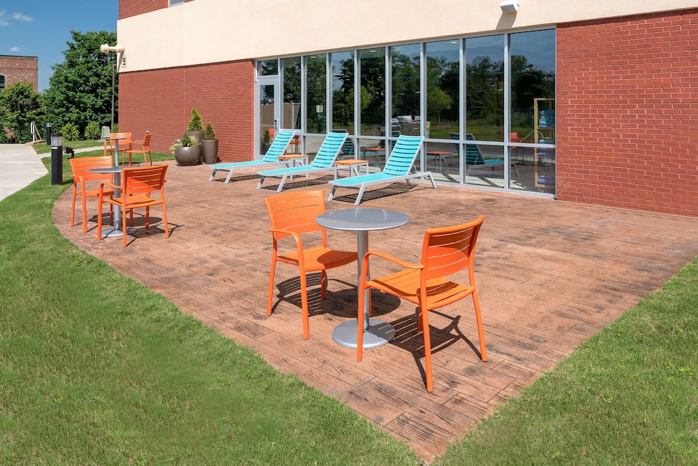 Home2 Suites by Hilton Charlotte University Research Park - photo 30