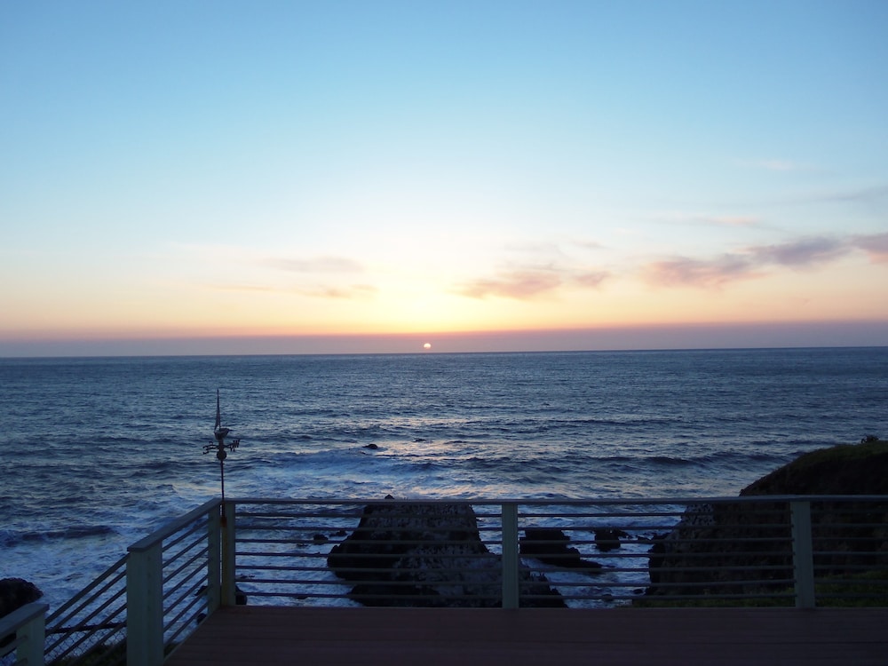 Inn Of The Lost Coast - photo 31