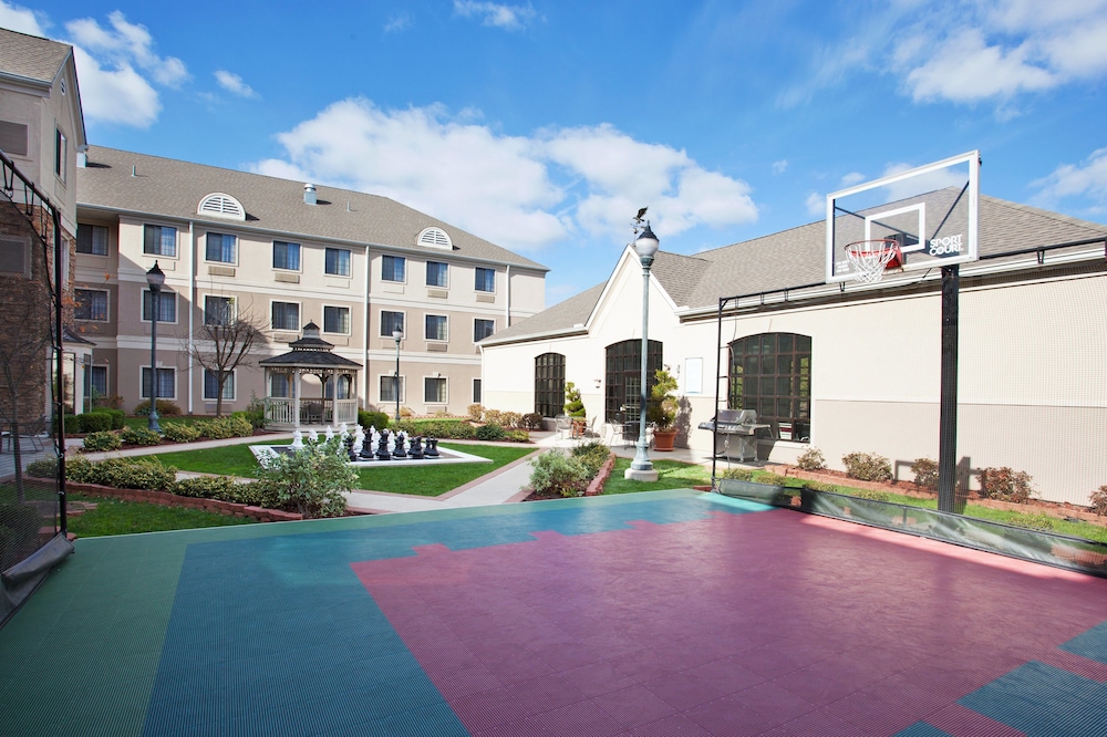 Staybridge Suites Columbus Airport by IHG - photo 21