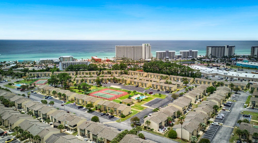 The Turtle Nest Resort Condo w Pool - photo 52