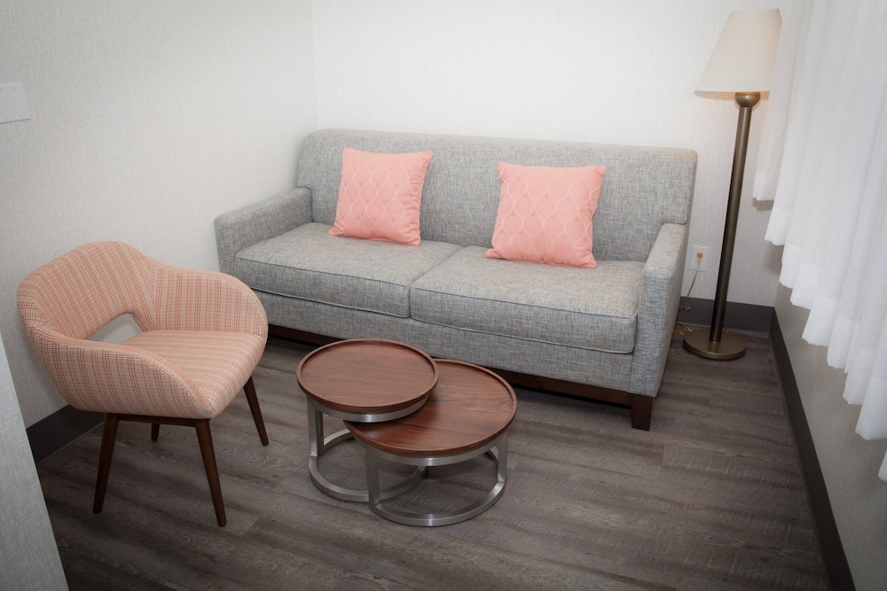 Pasadena Rose & Crown Hotel - photo 16
