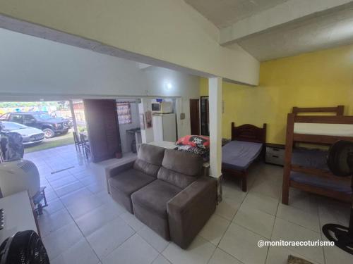 Kitão Completo ao lado da Balsa Bertioga in Bertioga, Brasil