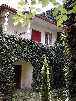 The Golden Tree - carbon neutral hotel in Prague