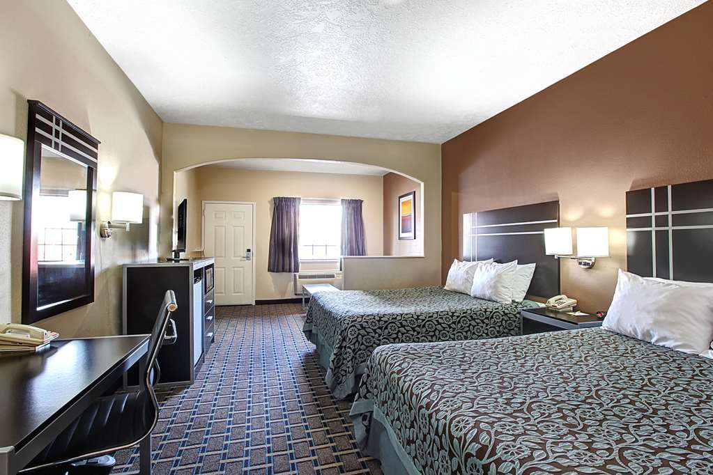 Days Inn & Suites by Wyndham Houston North Spring - photo 11