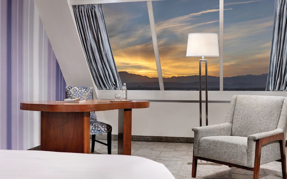 Luxor Hotel and Casino - photo 18