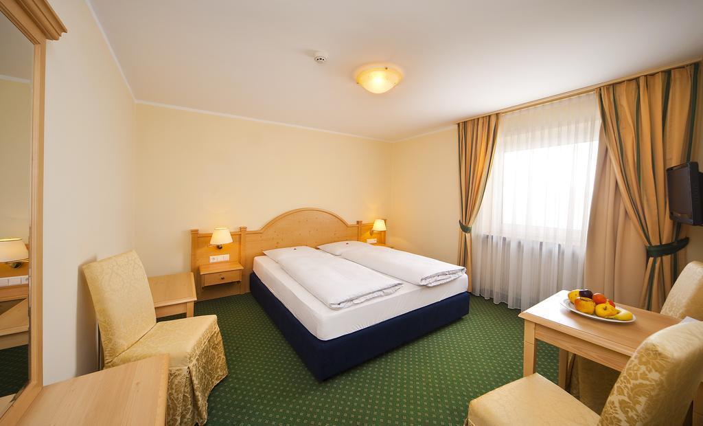 Hotel Gruber — Sesto — photo 3