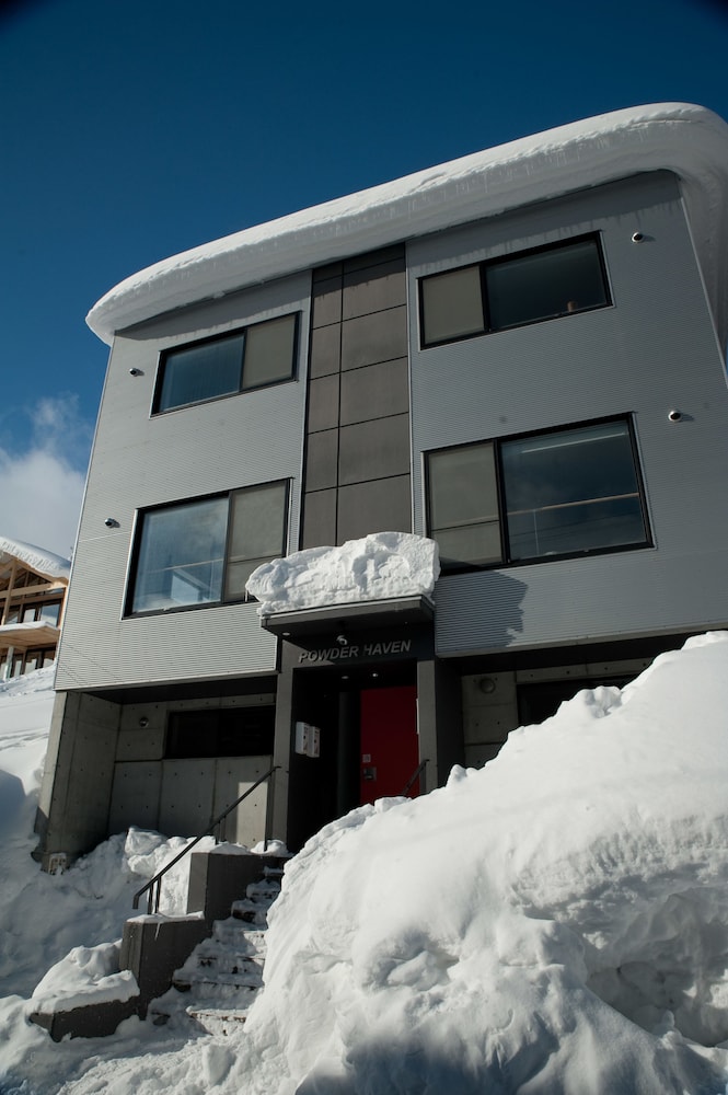 Powder Haven — 4-Star Luxury Hotel in Niseko Town, Japan