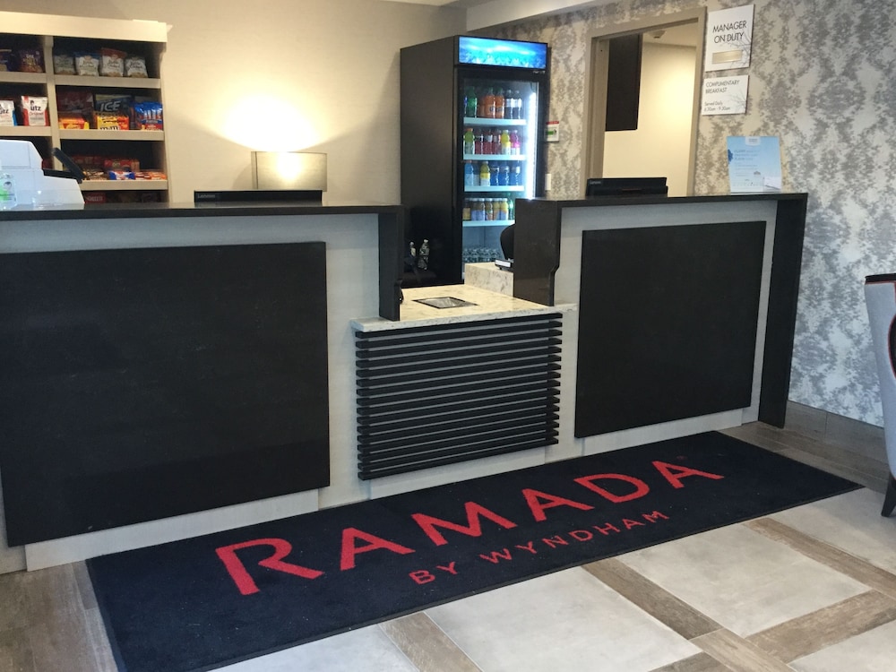 Ramada by Wyndham Bronx Terminal - photo 2