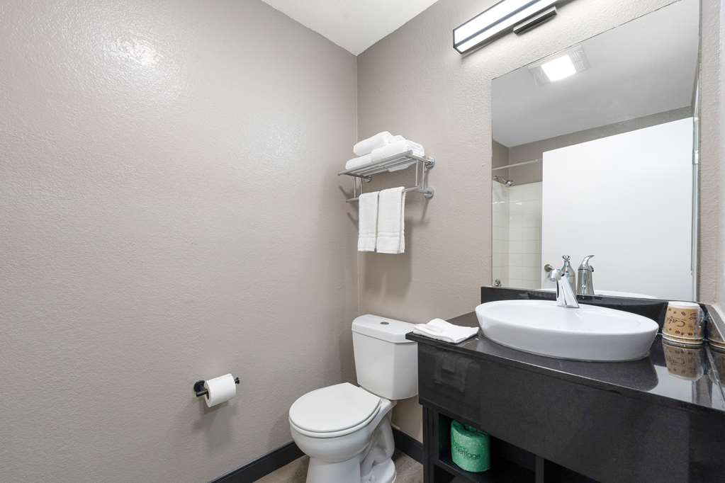 Studio 6 Extended Stay Tucker GA Atlanta Northlake - photo 11