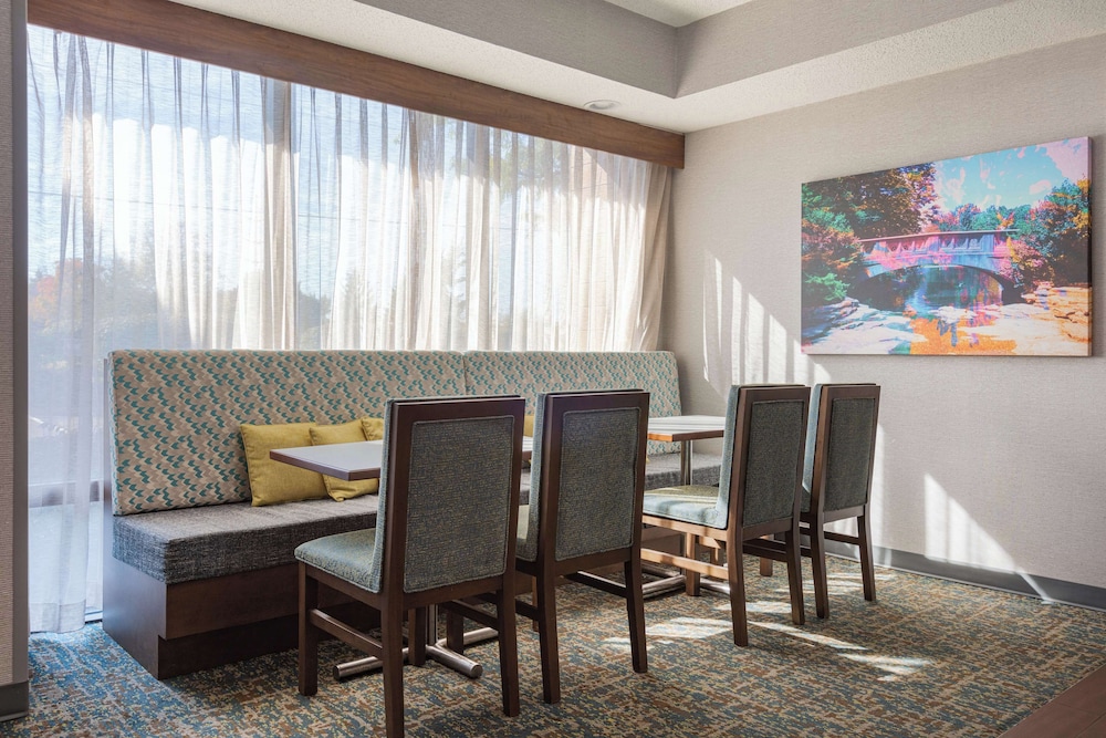Hampton Inn Columbus Dublin - photo 24
