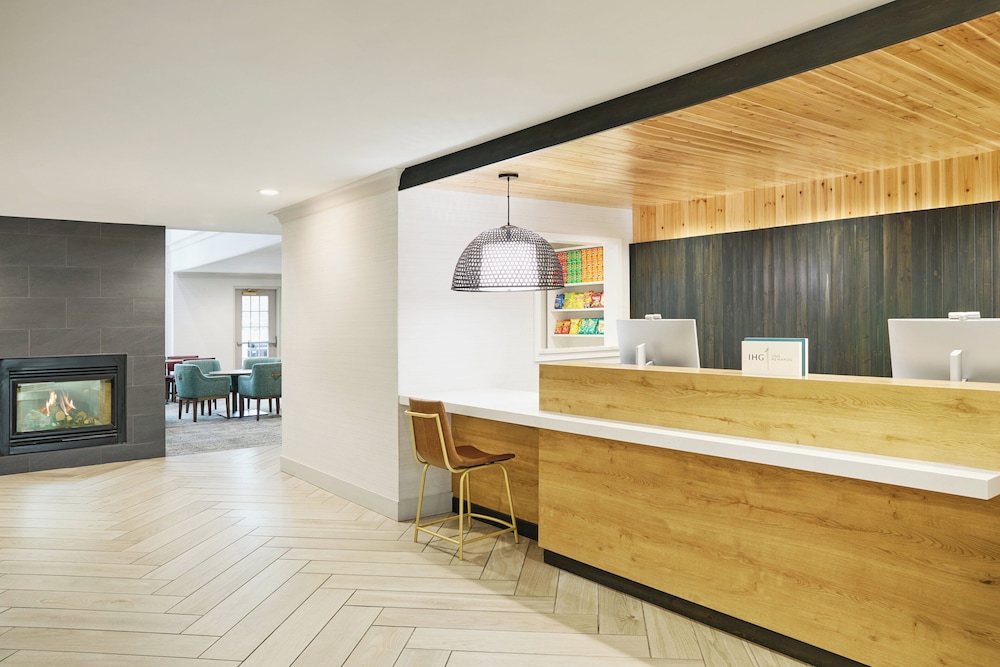 Staybridge Suites Downtown Peoria by IHG - photo 37