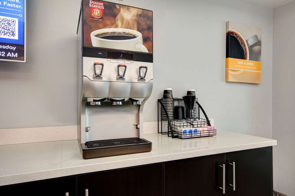 Motel 6 Pharr TX - photo 24