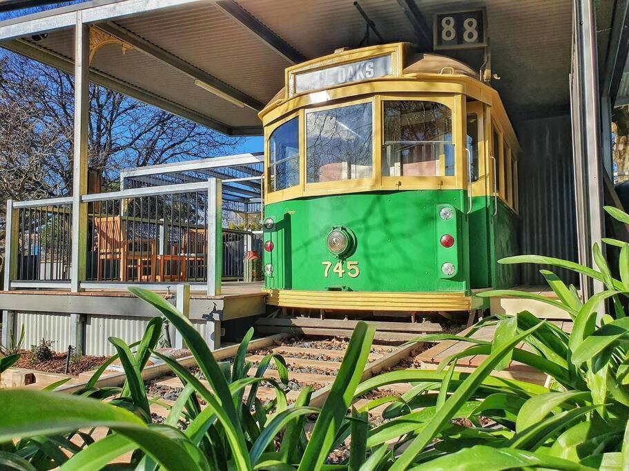 Yarra Valley Tram Stay — 4-Star Luxury Hotel in Lilydale, Australia