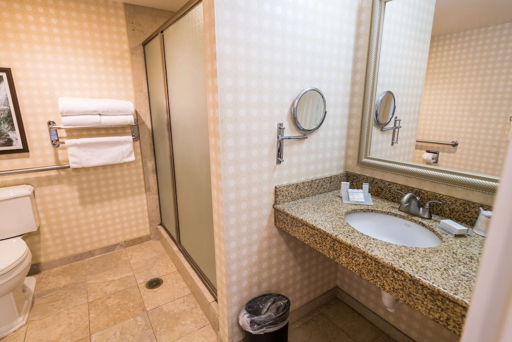 Hilton Garden Inn Bowling Green - photo 48