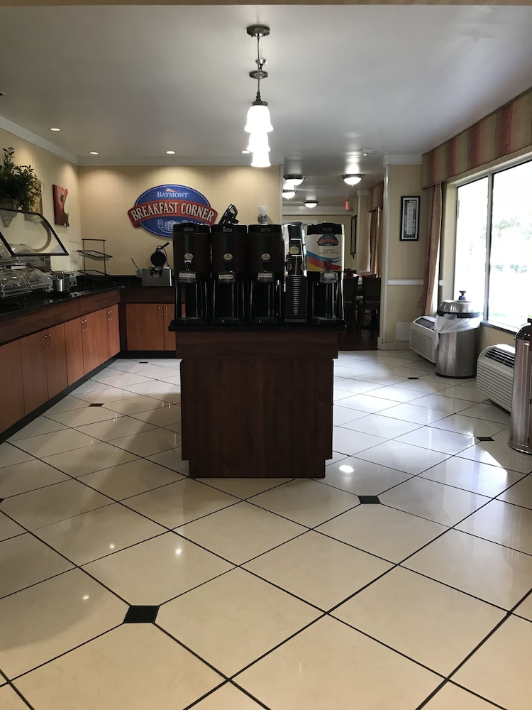 Baymont By Wyndham Gainesville I 75 - photo 23