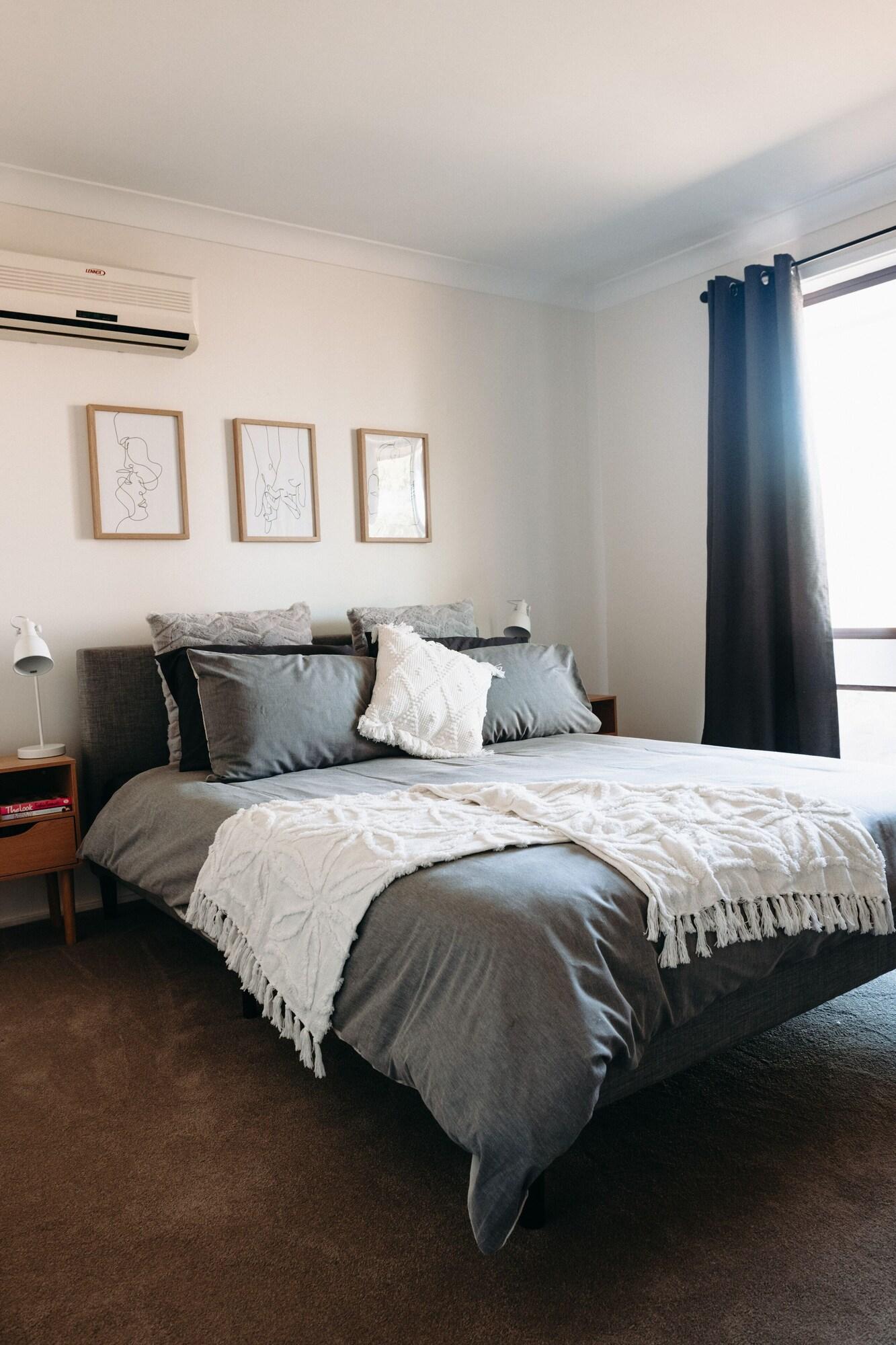 Stylish Family Bliss Spa Heaven The Gleam — Dubbo