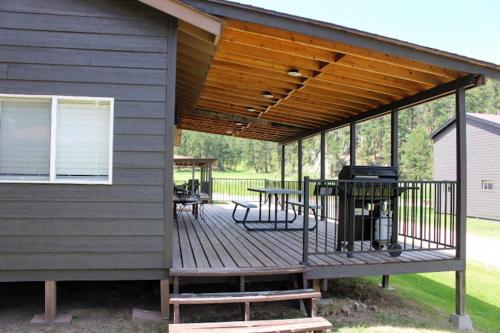 Cabin 6 at Horse Creek Resort - photo 14