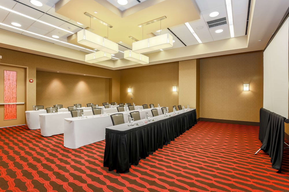 Hilton Branson Convention Center - photo 74