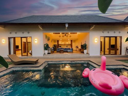 Villa Sinergi Seminyak 5 — 4-Star Luxury Hotel in Seminyak, Indonesia