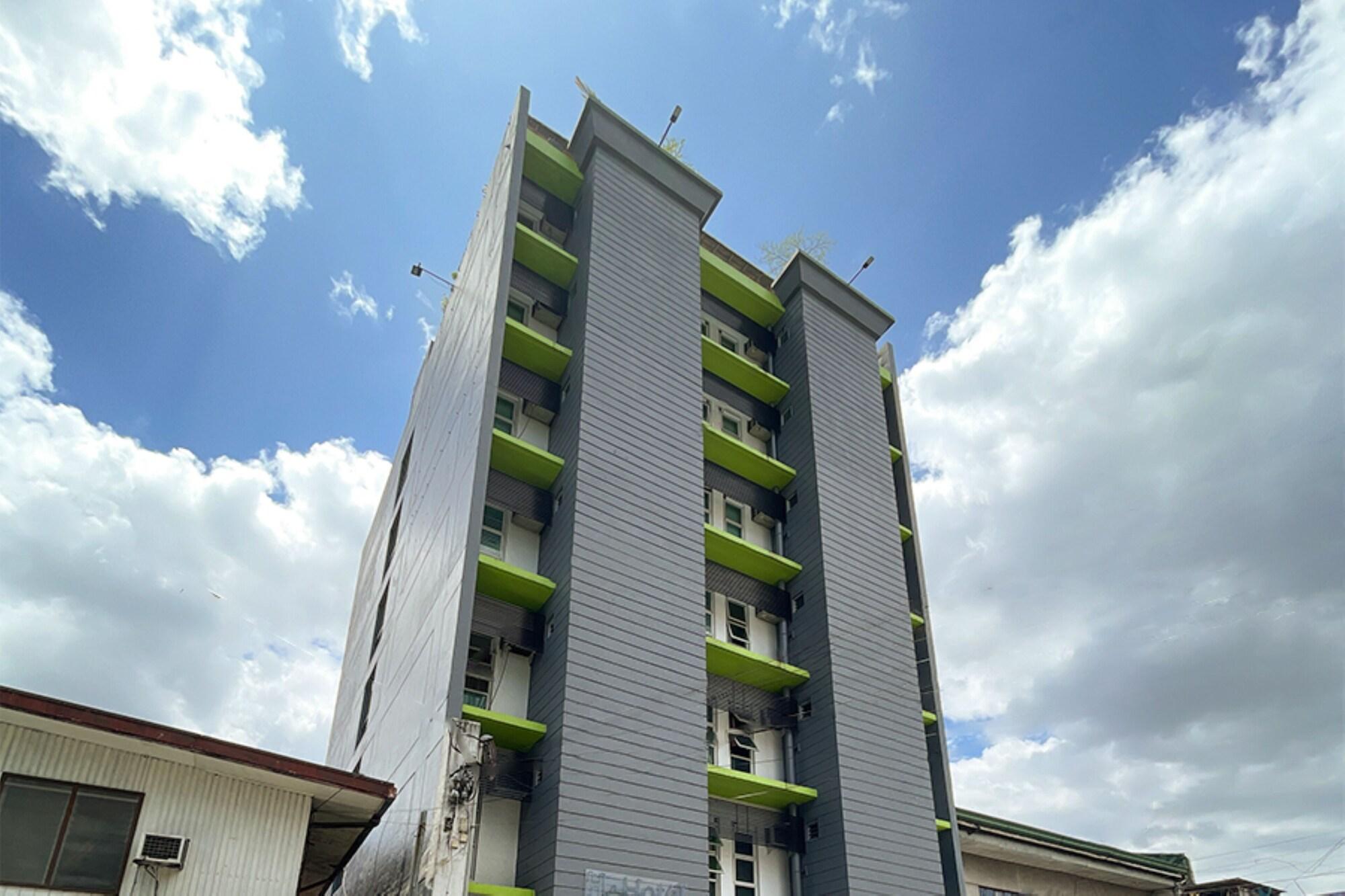 H Hotel Quezon City in Quezon, Philippines