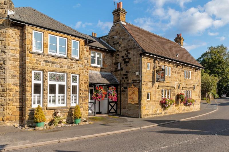 Blacksmiths Arms Inn - carbon neutral hotel in Scarborough