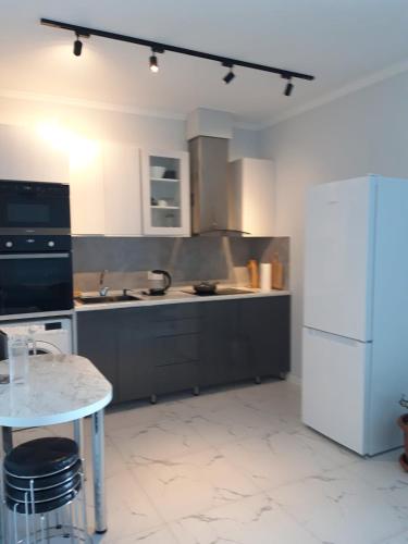 1 Bedroom Apartment With Sea And River Views