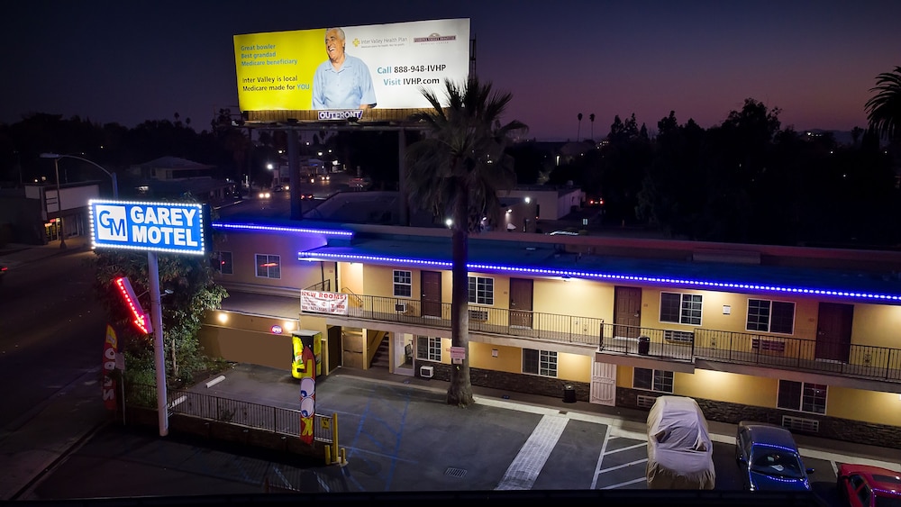 Garey Motel - photo 21