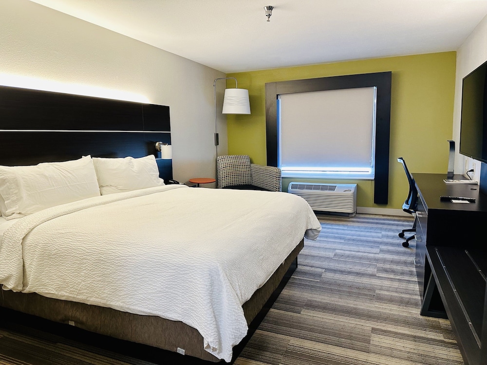 Holiday Inn Express Hotel & Suites Chattanooga Hixson by IHG - photo 21