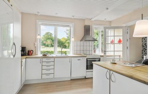 3 Bedroom Gorgeous Home In Aakirkeby — Akirkeby — photo 5